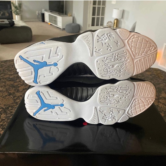 Air Jordan Retro 9 “University Blue” - Picture 4 of 7